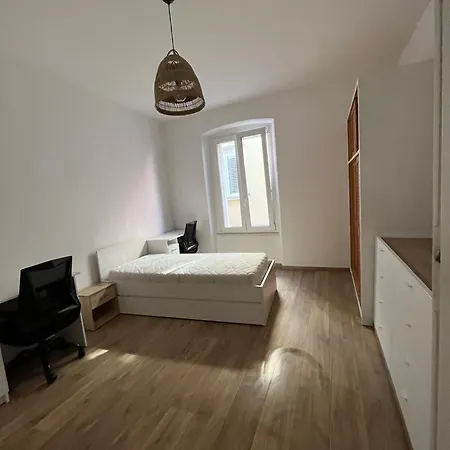 Collie's Place Apartman Koper