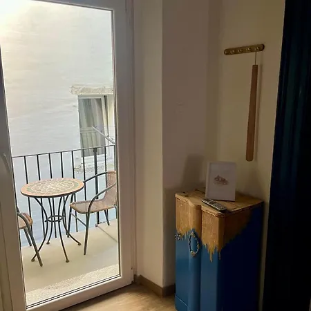 Collie's Place * Koper